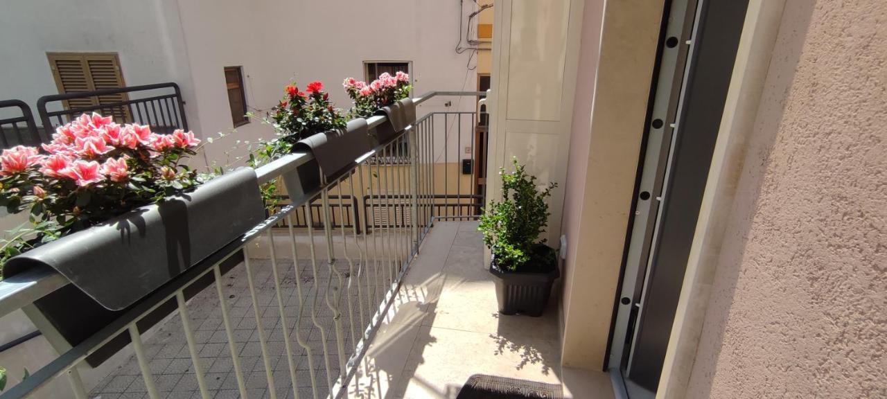 Casa Vacanze Dimora Monfalcone 蒙泰斯卡廖索 外观 照片