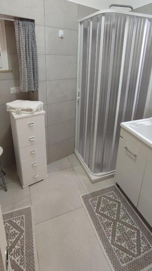 Casa Vacanze Dimora Monfalcone 蒙泰斯卡廖索 外观 照片