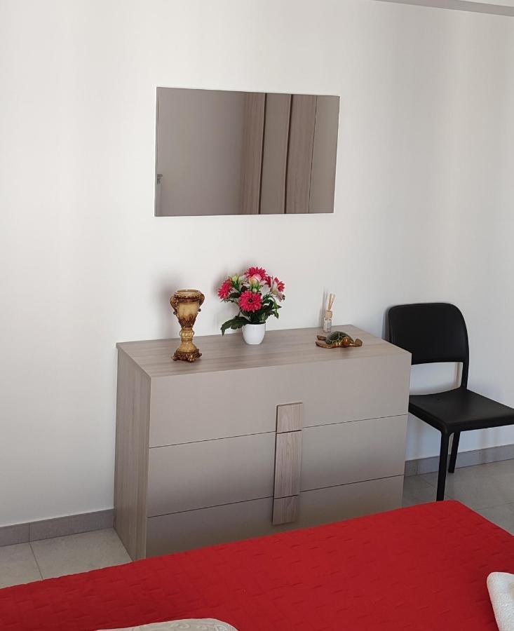Casa Vacanze Dimora Monfalcone 蒙泰斯卡廖索 外观 照片