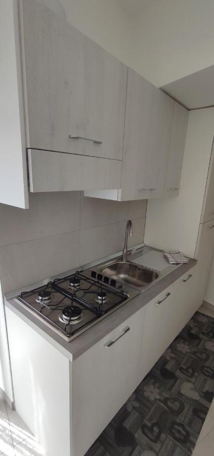 Casa Vacanze Dimora Monfalcone 蒙泰斯卡廖索 外观 照片