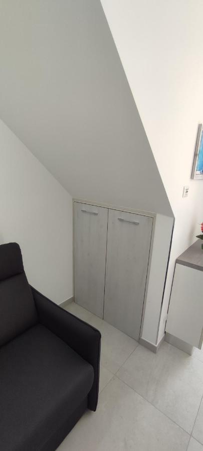 Casa Vacanze Dimora Monfalcone 蒙泰斯卡廖索 外观 照片