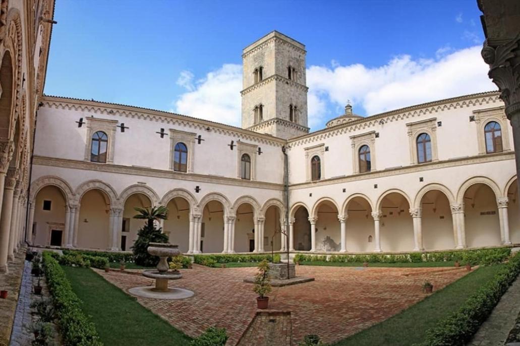 Casa Vacanze Dimora Monfalcone 蒙泰斯卡廖索 外观 照片